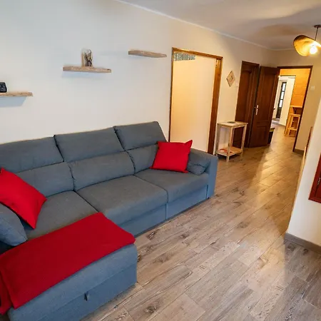 Escadinhas Do Castelo Apartment *