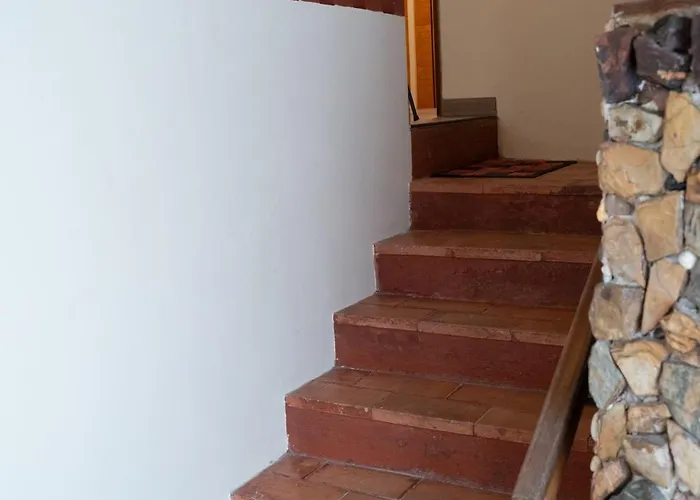 Escadinhas Do Castelo * مونشيك